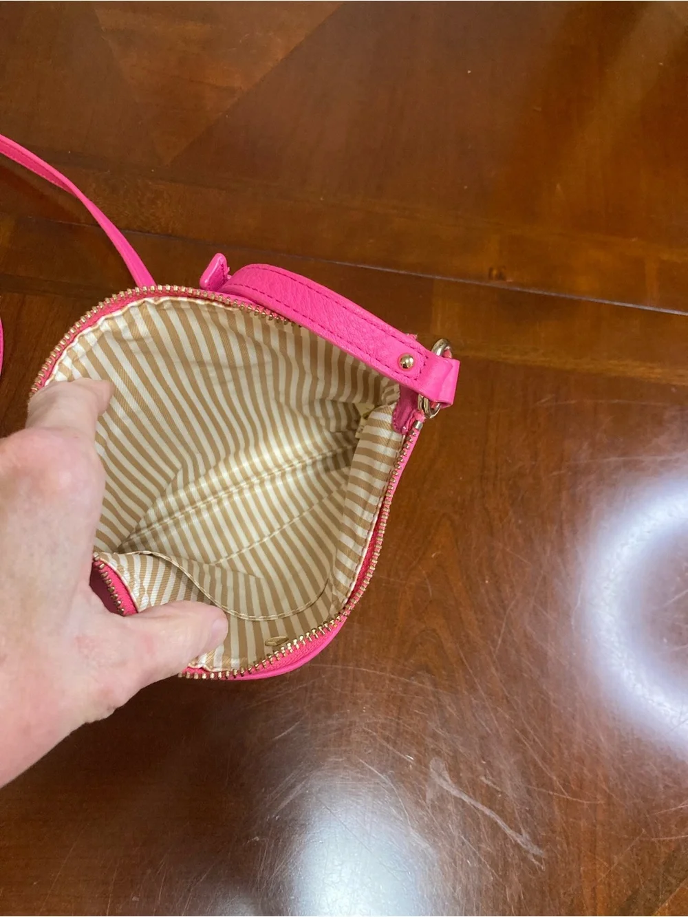 Kate Spade New York Leather Cobble Hill Tenley Crossbody EUC